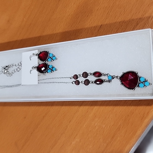 Avon Southwest style Pendant Necklace - Picture 8 of 8